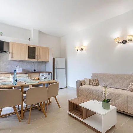 Apartamento Hameau De Guerrevieille By Interhome *