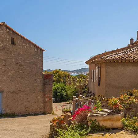 Hameau De Guerrevieille By Interhome