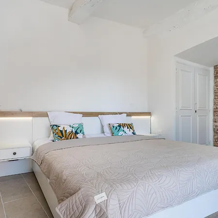 Hameau De Guerrevieille By Interhome 아파트
