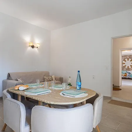 Hameau De Guerrevieille By Interhome
